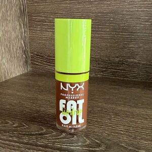 ❤️$5 NWT NYX Fat Oil Lip Drip 4.8ml